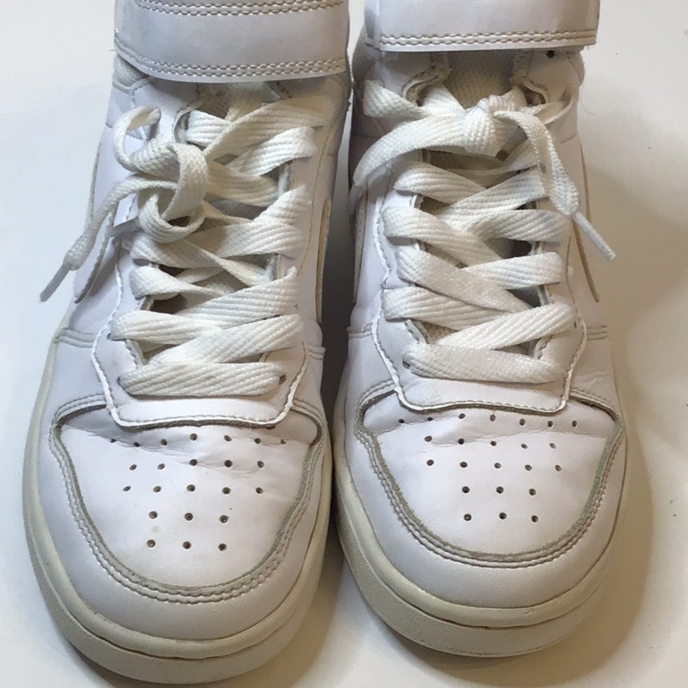 NIKE AIR WHITE UPPER SNEAKERS SZ 4.5Y - Picture 8 of 12